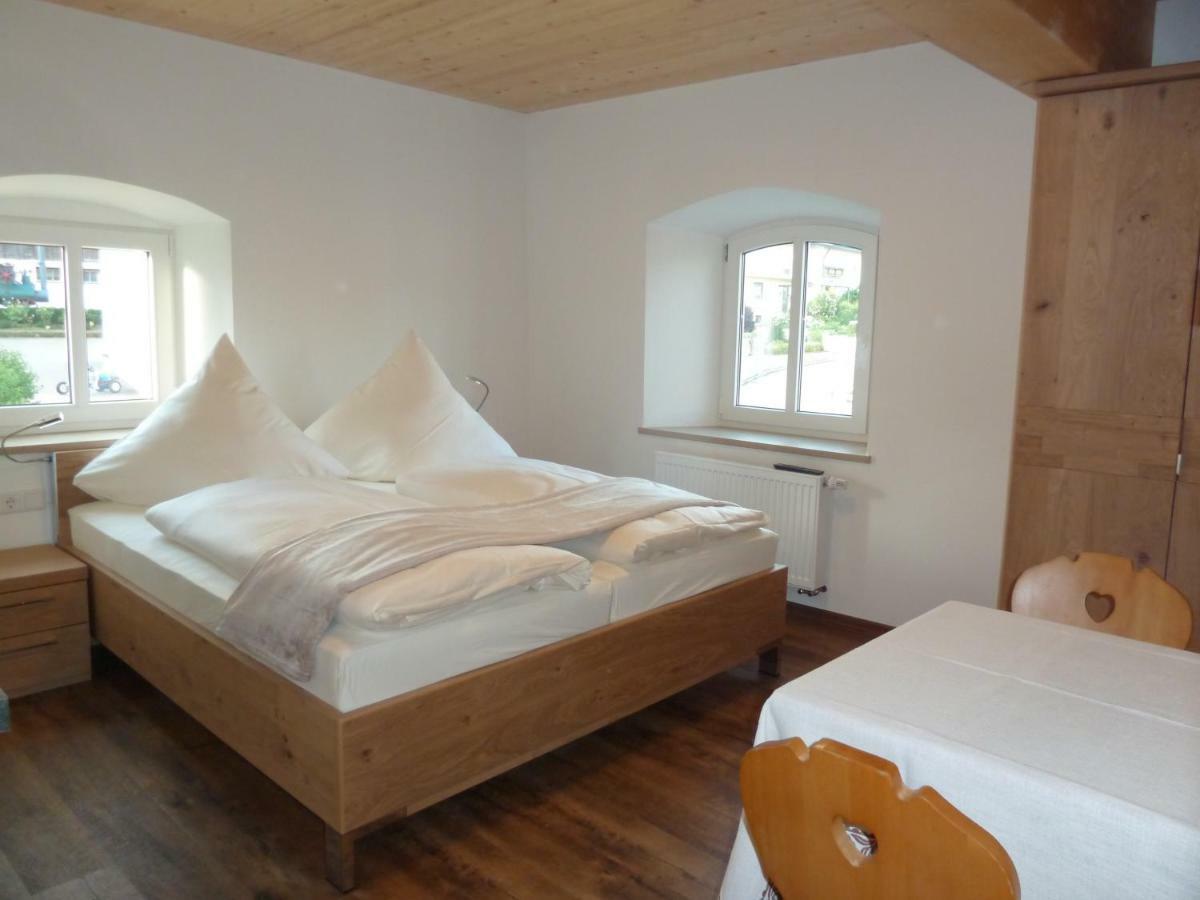 Ferienwohnung Zum Dorfwirt Riedenburg Extérieur photo