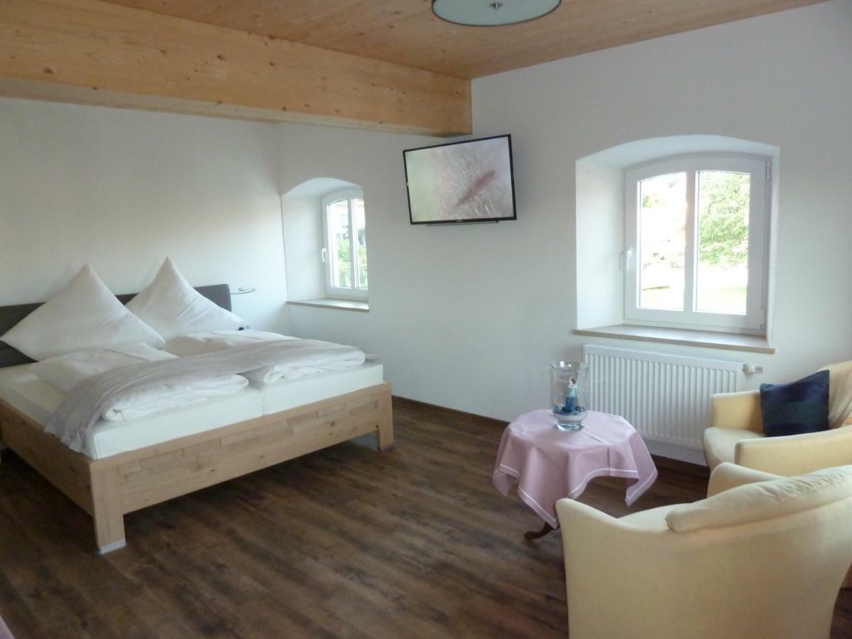 Ferienwohnung Zum Dorfwirt Riedenburg Extérieur photo